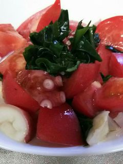 たことトマトとわかめのさっぱりサラダ-レシピのメイン写真