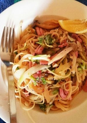 イカの塩辛パスタ〜セロリとニンニクの香り-レシピのメイン写真