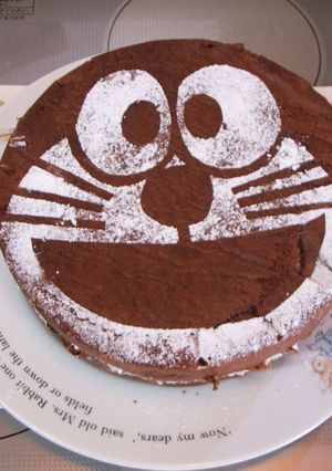 ドラえもんケーキ（くるみ・オレオ入り）-レシピのメイン写真
