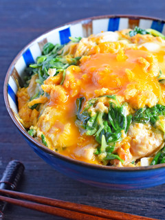 豆苗入り親子丼-レシピのメイン写真