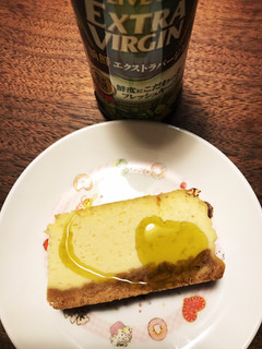 チーズケーキのオリーブオイル添え-レシピのメイン写真