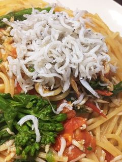 菜の花としらすのプチトマトソースパスタ-レシピのメイン写真