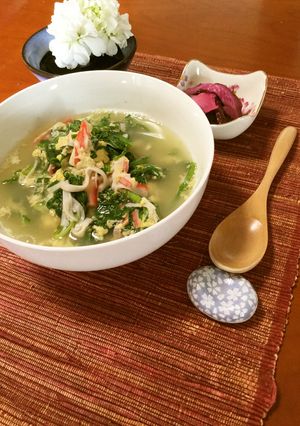 菊菜とカニカマの卵とじスープ-レシピのメイン写真