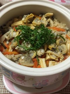 簡単!あさりの土鍋で炊き込みご飯★☆★-レシピのメイン写真