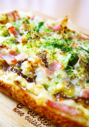 春キャベツで♪お好み焼き★ピザ風トースト-レシピのメイン写真