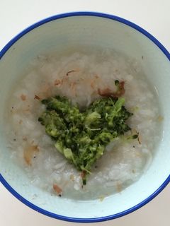 離乳食中期☆ブロッコリーとしらすのお粥-レシピのメイン写真