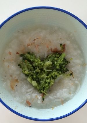 離乳食中期☆ブロッコリーとしらすのお粥-レシピのメイン写真