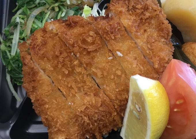 豚カツ とんかつ トンカツ×5 キャベツ千切り レモン からし 半月