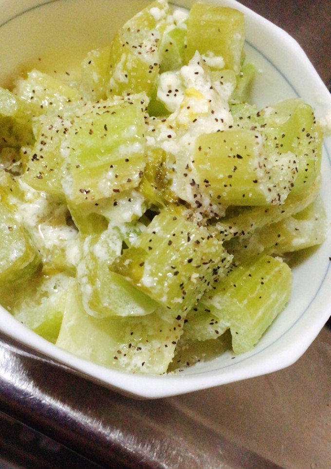 セロリのマヨ炒め-レシピのメイン写真