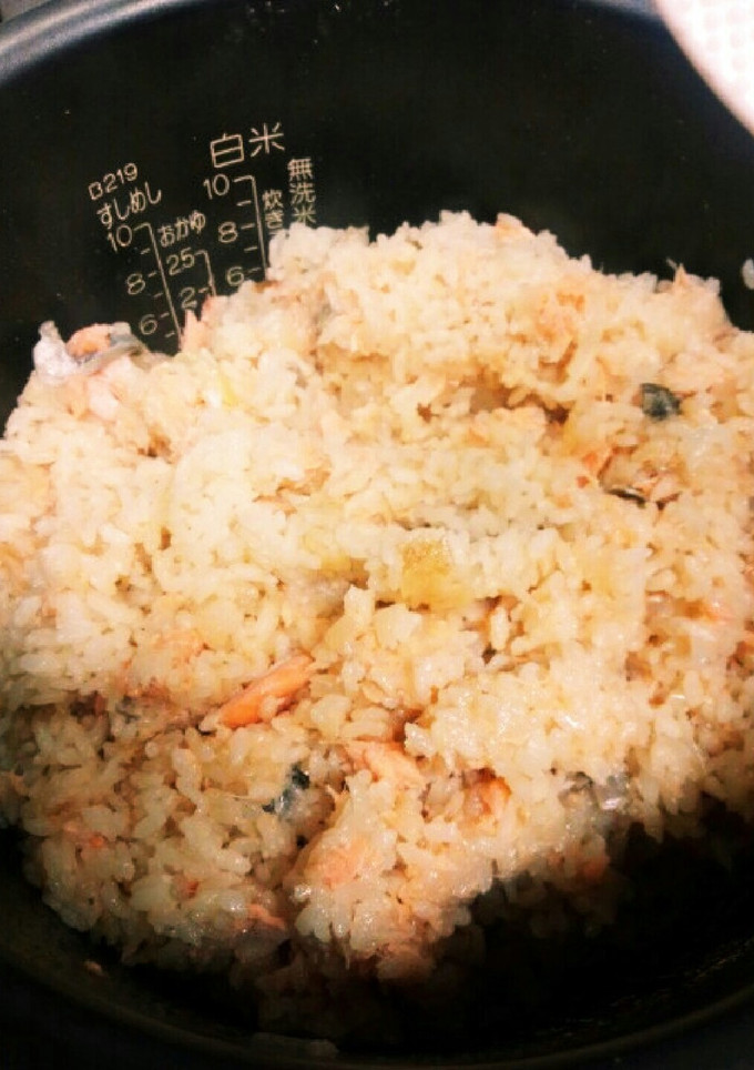 鮭の炊き込みご飯-レシピのメイン写真