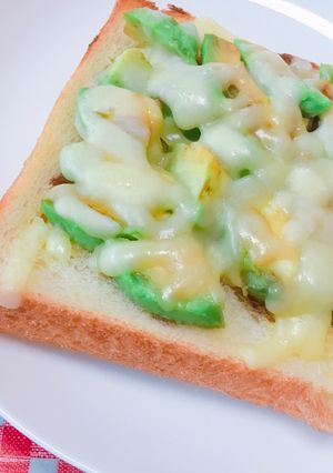 どハマり注意！やみつきアボチートースト-レシピのメイン写真