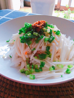 食べるラー油で☆大根サラダ-レシピのメイン写真