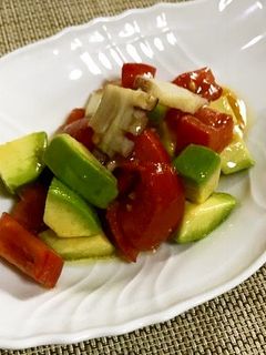 トマトとアボカドのマリネ-レシピのメイン写真