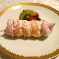 รูปของ クレムロレ(チェコ風クリームロール)