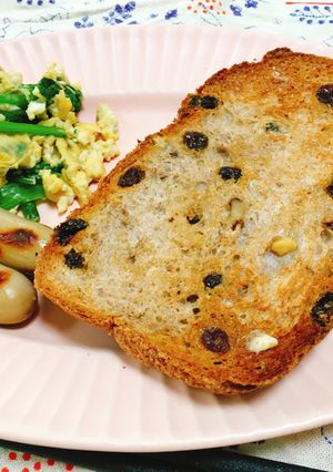レーズンとくるみの全粒粉食パン-レシピのメイン写真