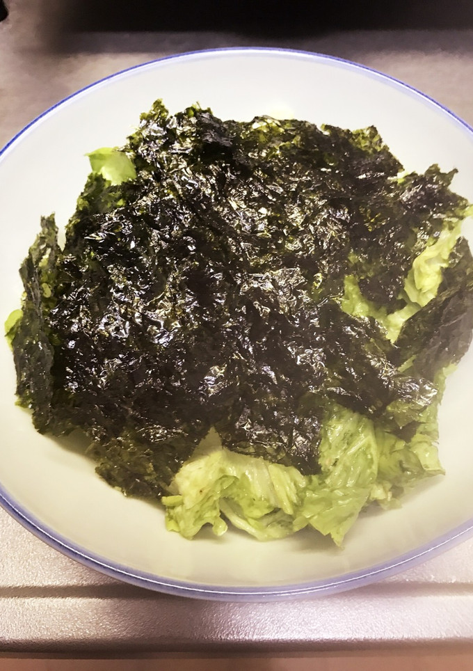 簡単おつまみ！レタスのナムルー…風！-レシピのメイン写真