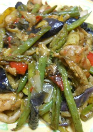 鶏肉とカラフル野菜のバジルソテー-レシピのメイン写真