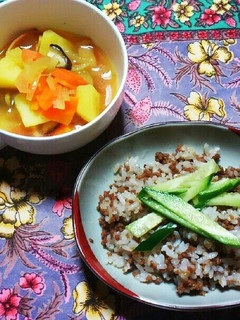 そぼろ炒飯と カレースープ-レシピのメイン写真