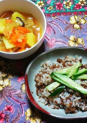 そぼろ炒飯と　カレースープ-レシピのメイン写真
