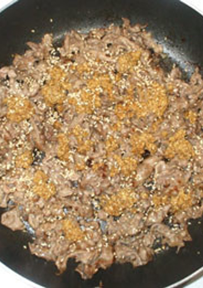 牛肉の白ゴマ焼き♪簡単焼肉-レシピのメイン写真