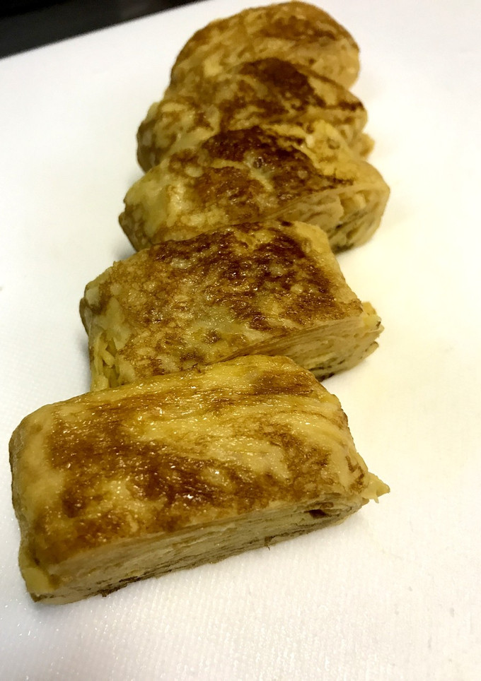 玉子焼き(だし巻き、寿司用玉子焼き)-レシピのメイン写真