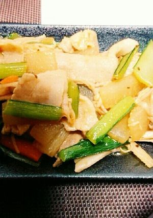 豚肉大根キノコのコチュジャン炒め-レシピのメイン写真