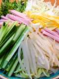 たっぷり野菜のヘルシー冷やし中華