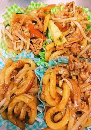 お弁当に焼きうどん♪-レシピのメイン写真