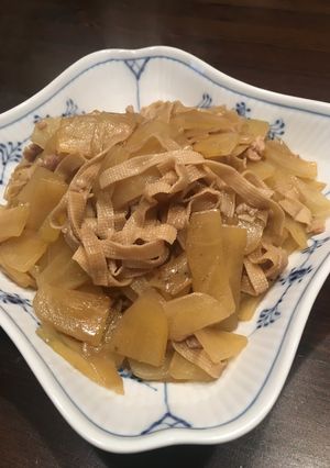 ヤーコンと豆腐皮のそぼろ炒め-レシピのメイン写真