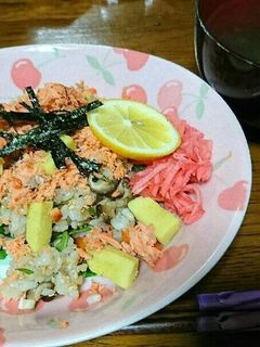 高野豆腐入り鮭のちらし寿司-レシピのメイン写真