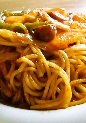 トマトソースでナポリタン-レシピのメイン写真