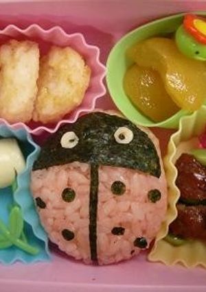 簡単★てんとう虫のデコおにぎり弁当♪-レシピのメイン写真