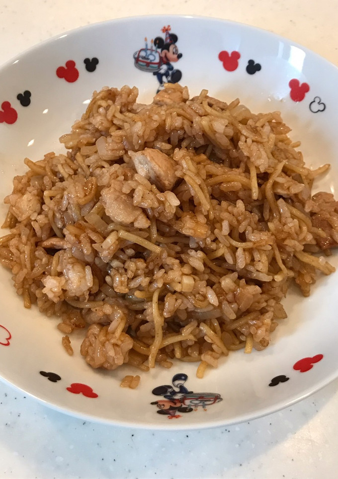 余った焼きそばで、簡単スタミナそば飯！-レシピのメイン写真