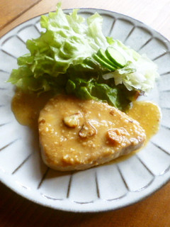 まぐろステーキ♡味噌バターソース♪-レシピのメイン写真