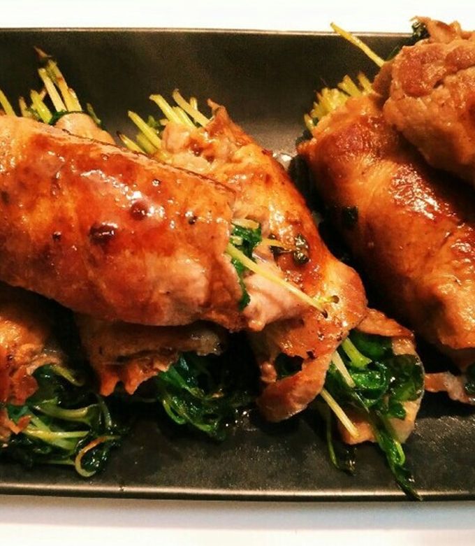 豆苗の豚肉まき♡バターポン酢たれ-レシピのメイン写真