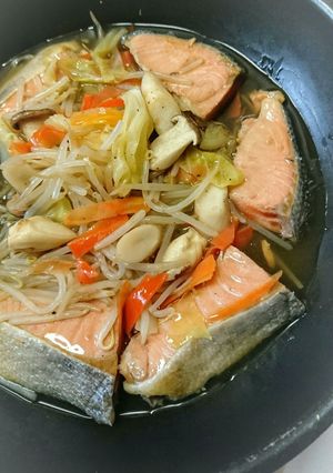 フライパン1つ〜塩鮭と野菜の中華煮込み-レシピのメイン写真
