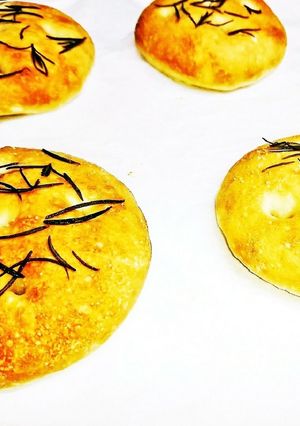 ローズマリーのフォッカチャ-レシピのメイン写真
