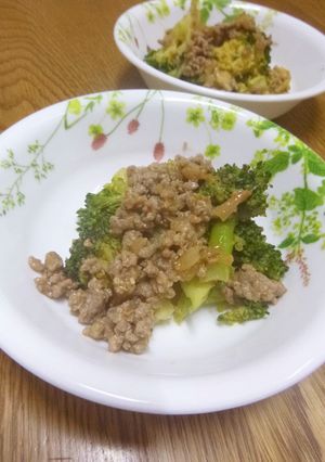 ブロッコリーのピリ辛肉味噌炒め-レシピのメイン写真