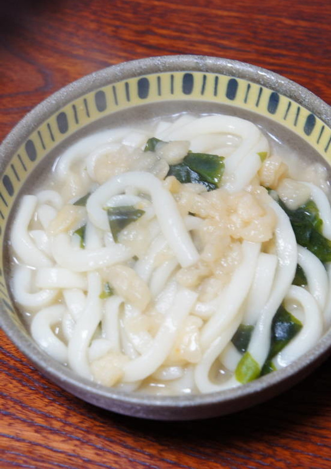 生わかめ＆揚げ玉の味噌煮込みうどん-レシピのメイン写真
