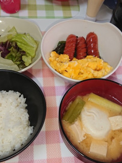 豆腐とネギの落とし卵味噌汁-レシピのメイン写真