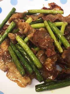 豚肉とにんにくの芽炒め-レシピのメイン写真