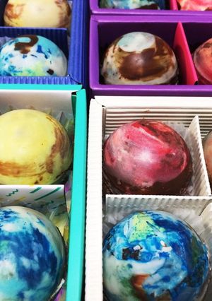 サプライズに☆惑星チョコレート-レシピのメイン写真