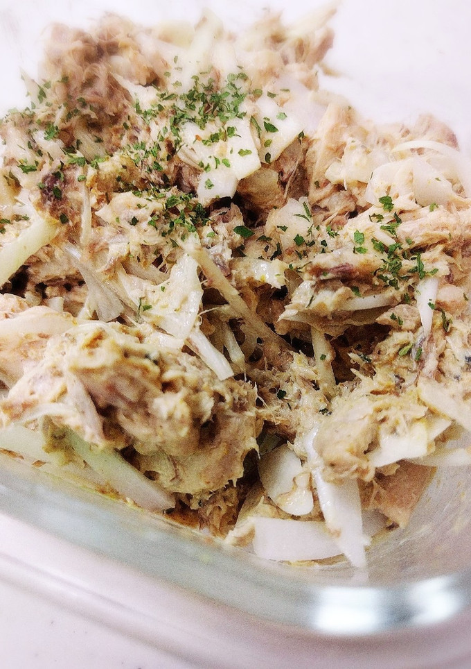 簡単つくおき　新玉さば缶カレーマヨ和え☆-レシピのメイン写真