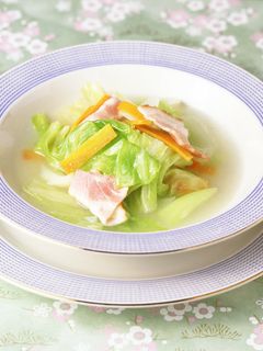 簡単キャベツとベーコンの白だしスープ-レシピのメイン写真