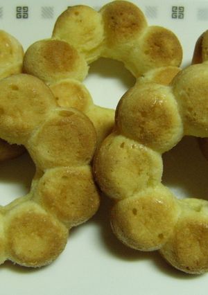 ホットケーキＭＩＸともち粉で焼きドーナツ-レシピのメイン写真