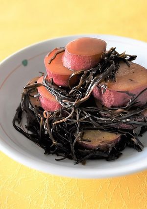 あらめとさつま芋の煮物（精進料理）-レシピのメイン写真