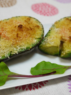焼きアボカド。≪からし明太マヨ味≫-レシピのメイン写真