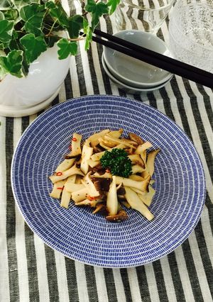 簡単☆エリンギのペペロンチーノ風-レシピのメイン写真