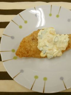 魚のフライ梅マヨがけ【学校給食】-レシピのメイン写真