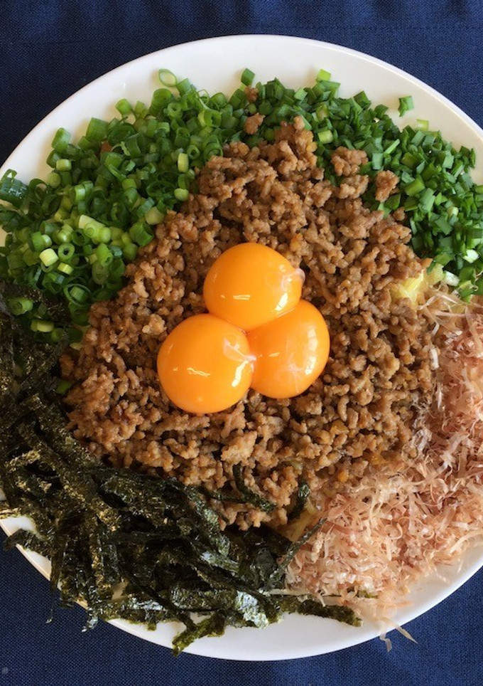 台湾風まぜそば（すき焼きどんぶりのたれ）-レシピのメイン写真